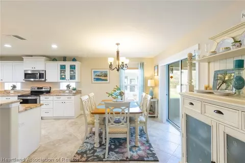 Dining - 4620 Vantage Cir, Sebring, FL 33872 photo 1 of 3