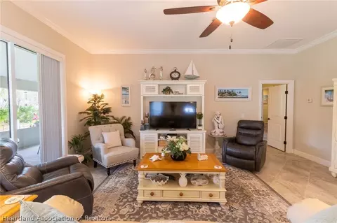 Living - 4620 Vantage Cir, Sebring, FL 33872 photo 3 of 5