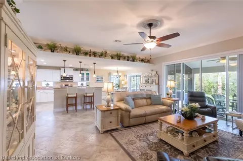 Living - 4620 Vantage Cir, Sebring, FL 33872 photo 1 of 5