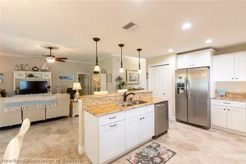 Kitchen - 4620 Vantage Cir, Sebring, FL 33872 photo 3 of 7