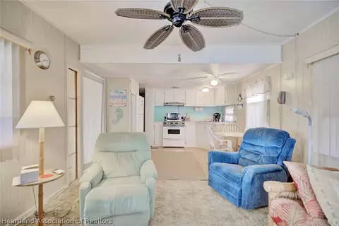 8174 Clara St, Sebring, FL 33870 photo 5