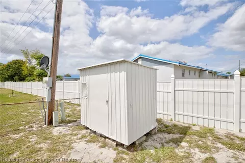 8174 Clara St, Sebring, FL 33870 photo 16