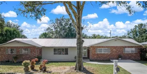 808 Pate St, Avon Park, FL 33825