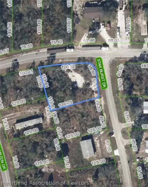 114 Star Burst Dr, Lake Placid, FL 33852