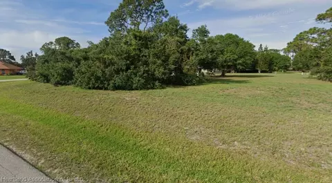 5901 Thunder Rd, Sebring, FL 33875 photo 4