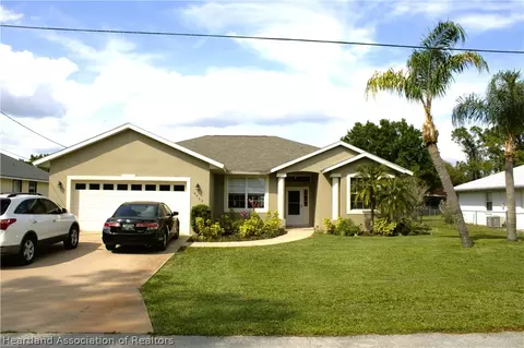 4422 Whiting Dr, Sebring, FL 33870