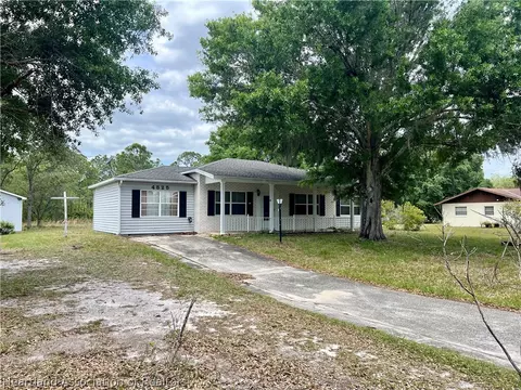 4825 Lakewood Rd, Sebring, FL 33875