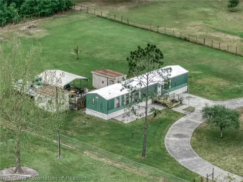 2041 Gardner Dr, Lorida, FL 33857 photo 37