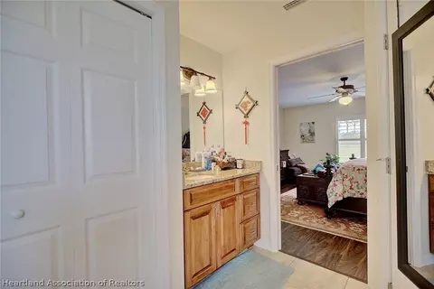 Bath - 4093 Camp Shore Dr, Sebring, FL 33875 photo 1 of 3