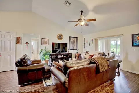 Living - 4093 Camp Shore Dr, Sebring, FL 33875 photo 2 of 3