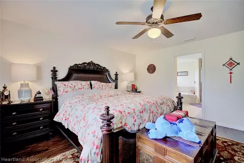 Bedroom - 4093 Camp Shore Dr, Sebring, FL 33875 photo 5 of 7