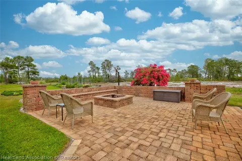 Exterior - 4093 Camp Shore Dr, Sebring, FL 33875 photo 6 of 10