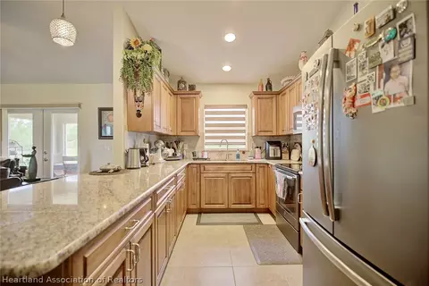 Kitchen - 4093 Camp Shore Dr, Sebring, FL 33875 photo 2 of 6