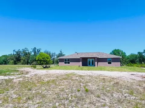 Exterior - 459 Thiseldo Ln, Sebring, FL 33875 photo 11 of 13