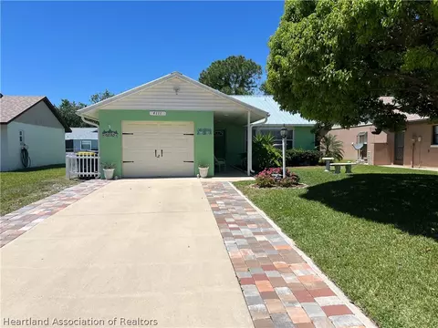4111 Thompson Ave, Sebring, FL 33875