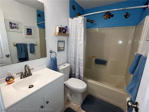 Bath - 4111 Thompson Ave, Sebring, FL 33875 photo 3 of 3