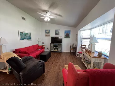 Living - 4111 Thompson Ave, Sebring, FL 33875 photo 2 of 4