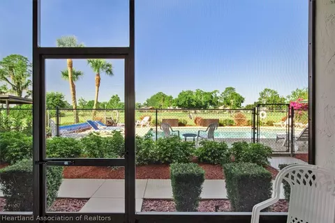 3641 Edgewater Dr, Sebring, FL 33872 photo 4