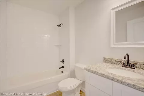 Bath - 1917 Iris Ave, Sebring, FL 33875 photo 6 of 6