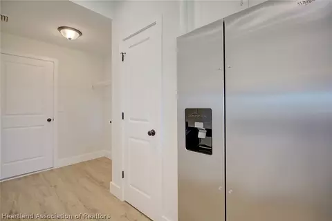 Kitchen - 1917 Iris Ave, Sebring, FL 33875 photo 8 of 8