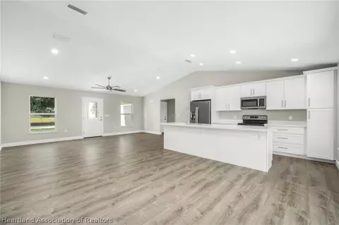 6756 Heavitree Dr, Sebring, FL 33876 photo 7