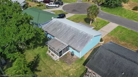 Exterior - 4371 SE 49th Ct, Okeechobee, FL 34974 photo 5 of 8