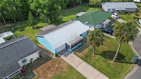 Exterior - 4371 SE 49th Ct, Okeechobee, FL 34974 photo 4 of 8