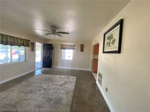 311 Raymond Ave, Frostproof, FL 33843 photo 5