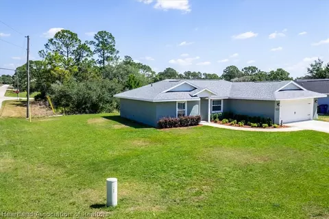 Exterior - 4322 Jaguar Dr, Sebring, FL 33872 photo 6 of 6