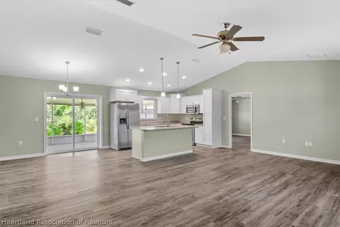 Kitchen - 4322 Jaguar Dr, Sebring, FL 33872 photo 1 of 6
