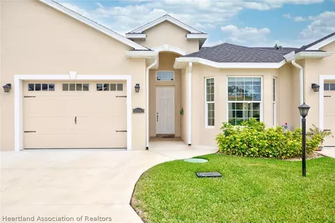 35142 Daily Dr, Sebring, FL 33872
