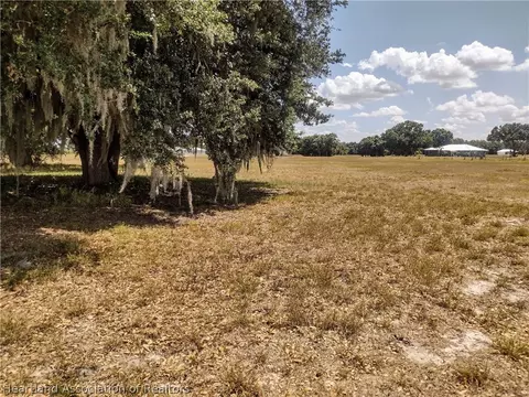 1217 Golf Ct, Sebring, FL 33876 photo 1