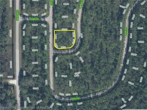 7417 Virtudes St, Sebring, FL 33872