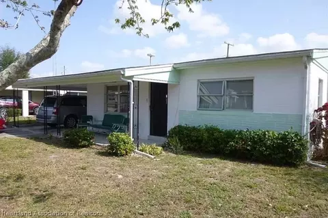 239 Thomas Ave, Frostproof, FL 33843