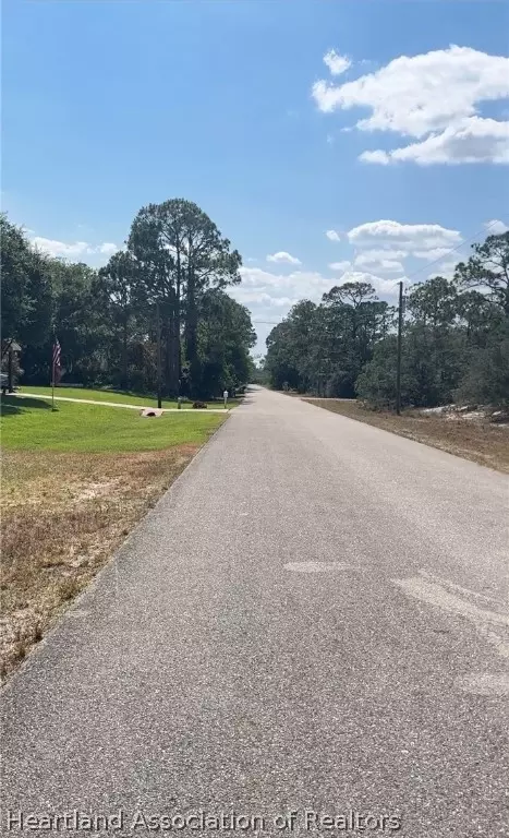 840 Durmon Ave, Lake Placid, FL 33852