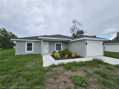 129 Thurman Ave, Lake Placid, FL 33852 | 11 Photos - Movoto