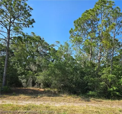 3208 Lake June Blvd, Lake Placid, FL 33852