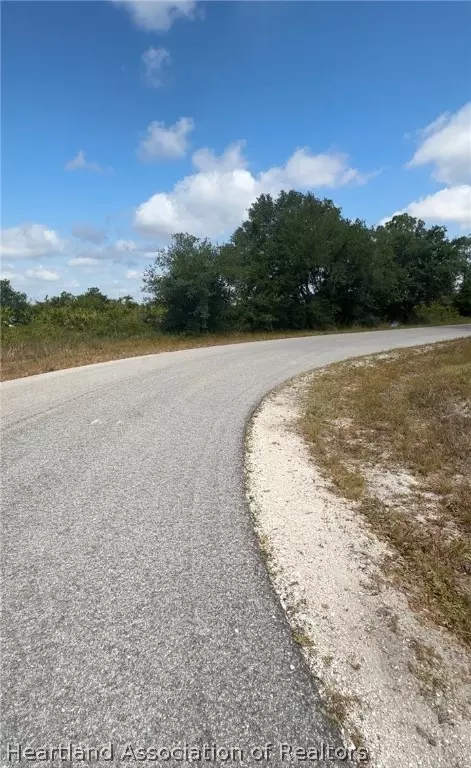 271 Atherton Ave NW, Lake Placid, FL 33852