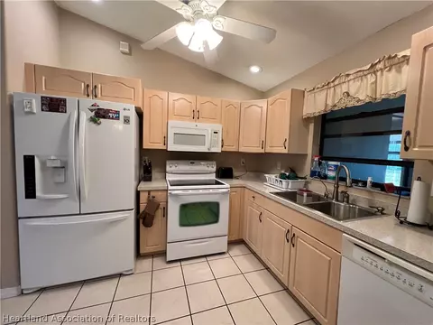 1902 Iris Ave, Sebring, FL 33875 photo 7