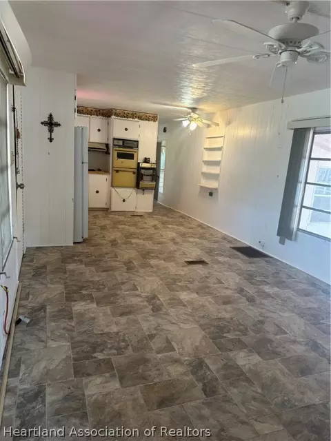 4611 Ferdinand Ave, Sebring, FL 33870 photo 6