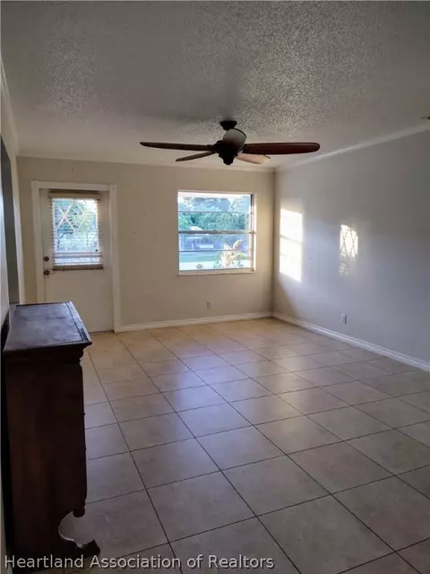 Living - 1210 Mohican Blvd, Jupiter, FL 33458 photo 1 of 2