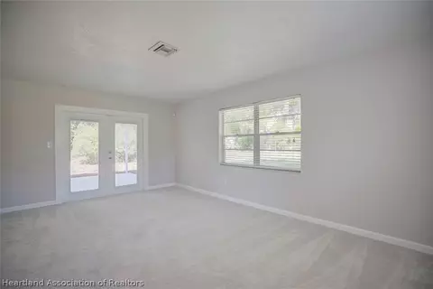 Living - 4232 Capri St, Sebring, FL 33872 photo 5 of 6
