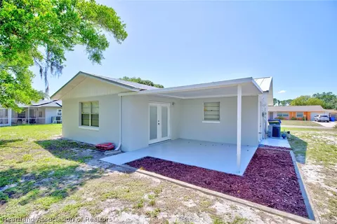 Exterior - 4232 Capri St, Sebring, FL 33872 photo 2 of 5