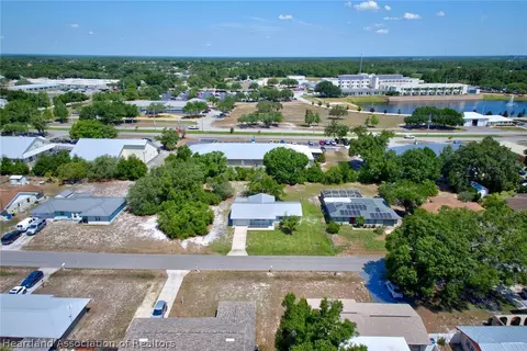 View/Area - 4232 Capri St, Sebring, FL 33872 photo 2 of 3