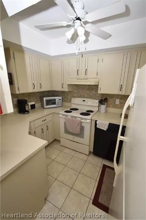 3707 Edgewater Dr, Sebring, FL 33872 photo 5