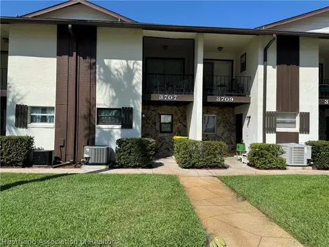 3707 Edgewater Dr, Sebring, FL 33872