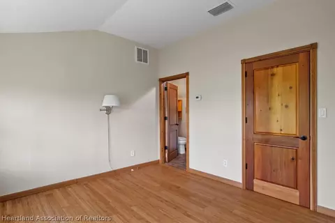 Bedroom - 2432 Pine Needle Dr, Sebring, FL 33875 photo 3 of 4