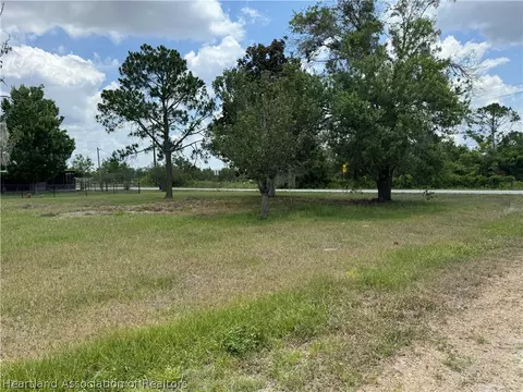 5168 Dewey Ave, Sebring, FL 33875