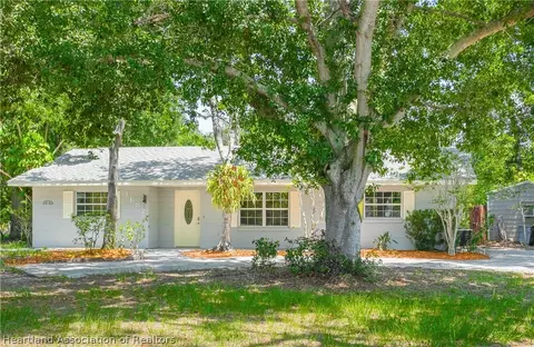 1632 Sylvan Cir, Lake Placid, FL 33852