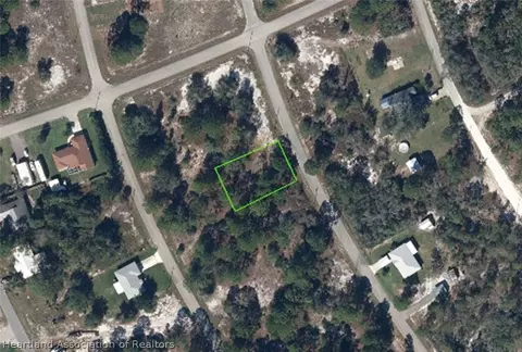 580 Dreamland Dr, Lake Placid, FL 33852